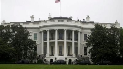 لا تقلقوا.. البيت الأبيض يطمئن الشعب على صحة 