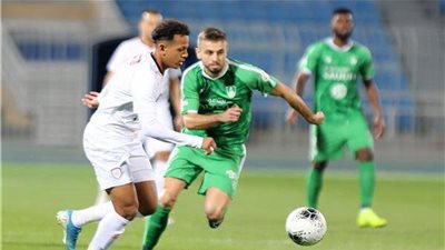 أهلي جدة يسعى للتخلص من نجم الفريق 