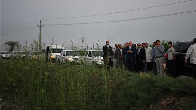 محافظ قنا يوجه بتطهير ترعة المسيد