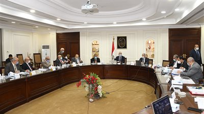    وزير الإسكان: إطلاق البوابة التجارية الإلكترونية لخدمات مياه الشرب والصرف الصحي 