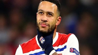 ديباي يعلق على فشل انضمامه إلى برشلونة