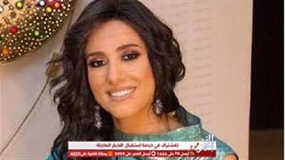 حنان مطاوع تستمتع بآخر أيام موسم الصيف