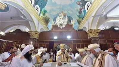 البابا تواضروس يدشن كنيسة الشهيد مارجرجس بالشاطبي في الإسكندرية (صور)