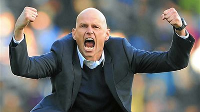 كوبنهاجن يعلن رحيل مدربه