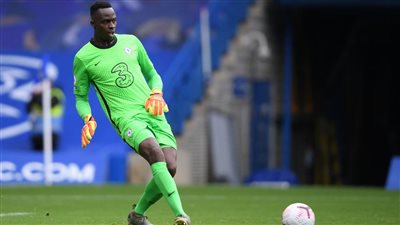 الكشف عن حجم إصابة ميندي حارس تشيلسي 