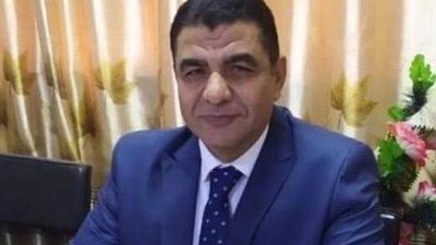  إزالة وقطع الأشجار من جانبي الترع والشوارع الرئيسية بمركز الوقف بقنا