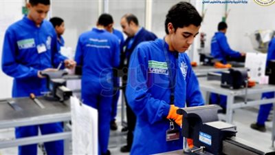 التعليم الفني: سعر ساعة اللحام 150 دولار في بعض التخصصات (فيديو)