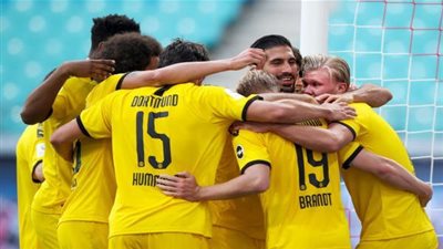 أزمة دفاعية تضرب دورتموند قبل مواجهة هوفنهايم 