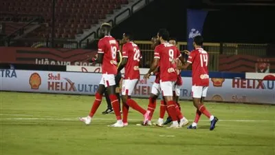 جدل في الأهلي بسبب أحمد فتحي