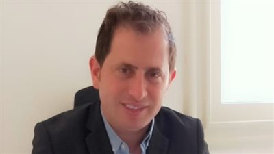 محمد المسلمي يكتب: لقد مات أبي وبقيت وحدي