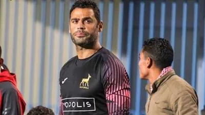 لقاء الخميسي تكشف حقيقة توقيع عبد المنصف للأهلي 