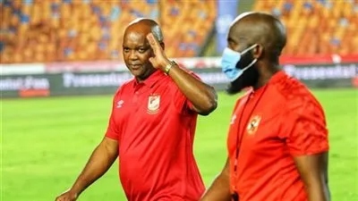 مفاجأة في هجوم الأهلي أمام الوداد المغربي