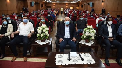 محافظ بورسعيد يفتتح  فعاليات الملتقى الثقافى الخامس لشباب المحافظات الحدودية  