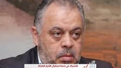 تعرف على تفاصيل أزمة استقالة أشرف زكي من نقابة التمثيليين
