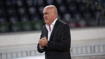 مدرب الوداد يعلن التحدي: لن نستسلم لصعود الأهلي