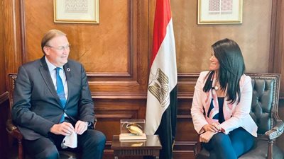 وزيرة التعاون الدولي تبحث مع المنسق المقيم للأمم المتحدة سبل تعزيز التعاون