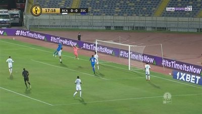 عاجل.. أشرف بن شرقي يتقدم للزمالك على الرجاء برأسية رائعة