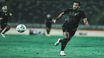 الأهلي يطمئن على مروان محسن بعد إصابته أمام الوداد