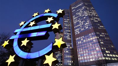 تزامناً مع ارتفاع إصابات كوفيد-19.. انكماش أنشطة أعمال منطقة اليورو في أكتوبر 