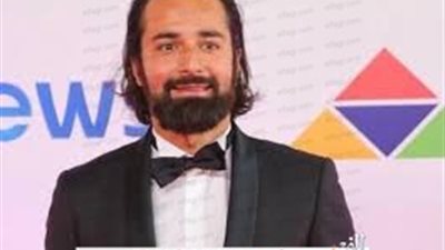 بعد تعافيه من الكورونا.. أحمد حاتم بمهرجان الجونة السينمائي