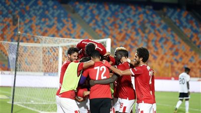 عاجل - الأهلي يضرب شباك الوداد بالهدف الأول