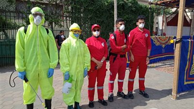 توافد الناخبين بمدرسة الشهيد أحمد عبدالعزيز بفيصل (صور)