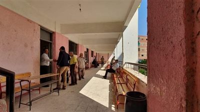 إقبال متوسط على اللجان الانتخابية في أبو النمرس