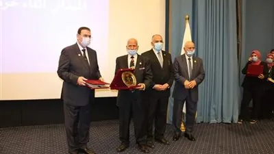 تكريم  24 من أبطال حرب أكتوبر ورواد المهندسين