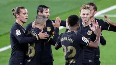 تدريبات برشلونة تشهد ظهور أسماء جديدة 