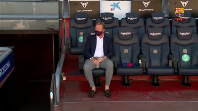 كومان يطالب برشلونة بالتعاقد مع خليفة بوجبا