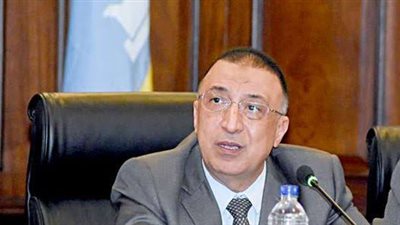 لبحث التعاون.. محافظ الإسكندرية يستقبل السفير البريطاني