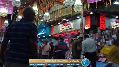 دون إجراءات احترازية.. زحام على شراء حلوي المولد في دمنهور (صور)