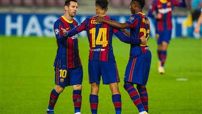 موعد مباراة برشلونة ضد ديبورتيفو ألافيس في الدوري الإسباني