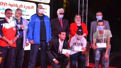 اتحاد الجامعات يكرم الفائزين بجوائز الدورة الإلكترونية الأولى