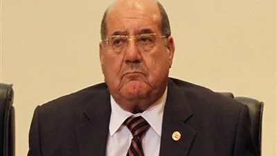 رئيس مجلس الشيوخ يكشف موقف القضاة وقت حصار الإخوان للدستورية