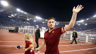 إصابة فرانشيسكو توتي بفيروس كورونا