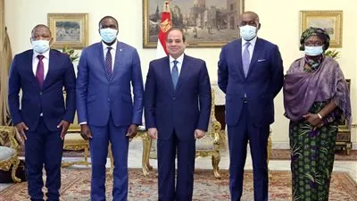 عاجل.. الرئيس السيسي يستقبل وفد رفيع المستوى برئاسة مستشار الرئيس الكونغولي (صور)