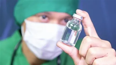 هل سيكون لقاح كورونا هدية العلماء للعالم في الكريسماس؟