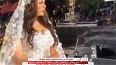 أول ظهور لهنادي مهنى مع زوجها أحمد خالد صالح في حفل زفافها (صور)