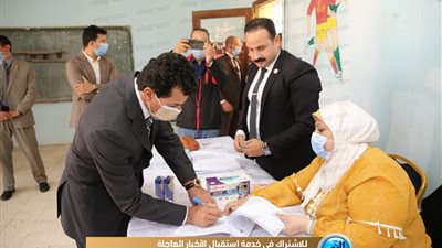 وزير الشباب والرياضة يدلي بصوته في انتخابات مجلس النواب