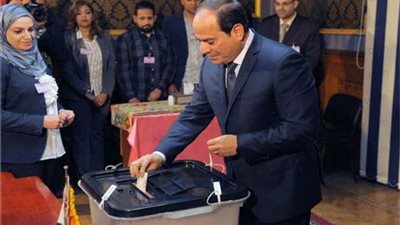 عاجل.. الرئيس السيسى يدلي بصوته في انتخابات مجلس النواب