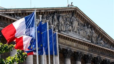 وزير الخارجية الفرنسي: نرغب بالعمل مع إدارة الرئيس بايدن