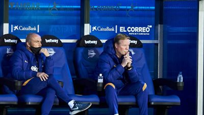 نجم برشلونة غاضب من كومان