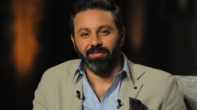 حازم إمام يكشف حقيقة ترشحه في انتخابات نادي الزمالك