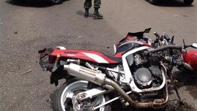 إصابة 3 في انقلاب دراجة بخارية أمام مركز شرطة إهناسيا ببنى سويف
