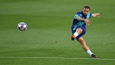 نجم ريال مدريد يسخر من جريزمان