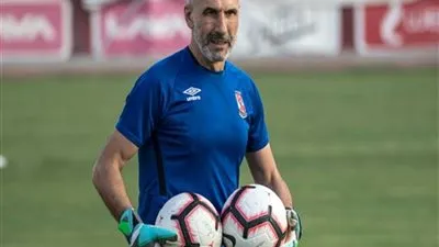 سبب ظهور مدرب حراس الأهلي في ودية مصر للشباب