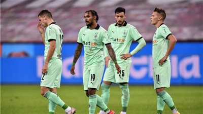 مونشنجلادباخ يعلن إصابة لاعبه بكورونا