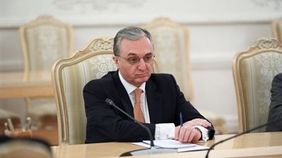 تفاصيل استقالة وزير الخارجية الأرميني زوهراب مناتساكانيان