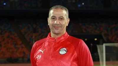 مدرب حراس الأولمبي ينصح حارس الزمالك بالرحيل